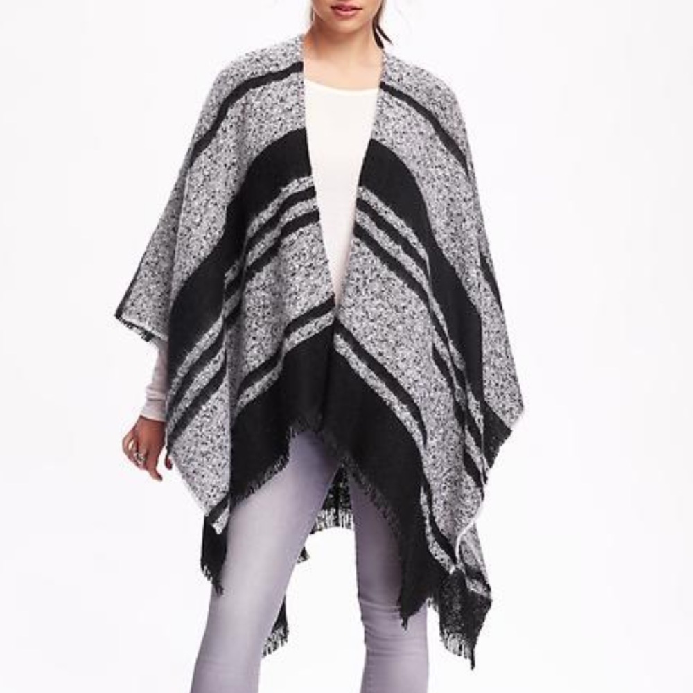 Old Navy Textured Print Poncho Shawl Cape Boho Bohemian One Size fits All